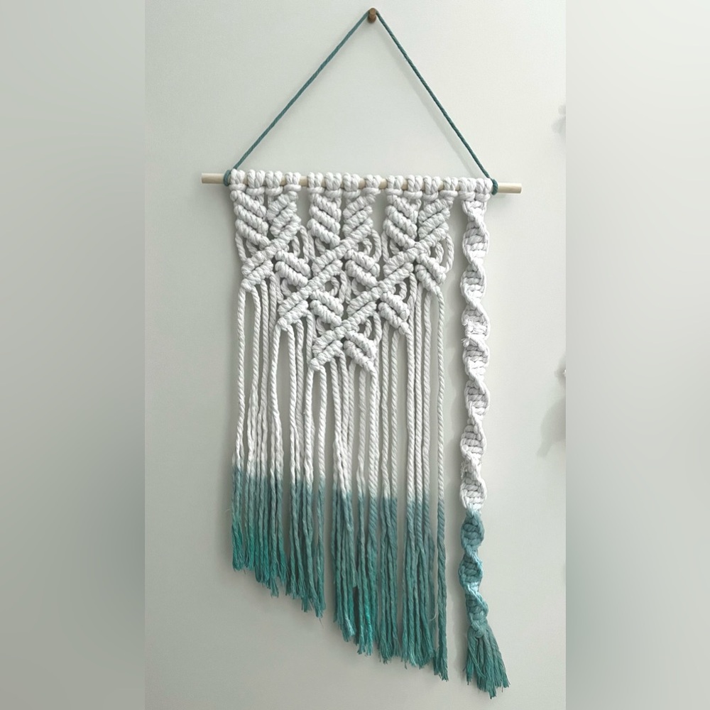 Macramé wall decor